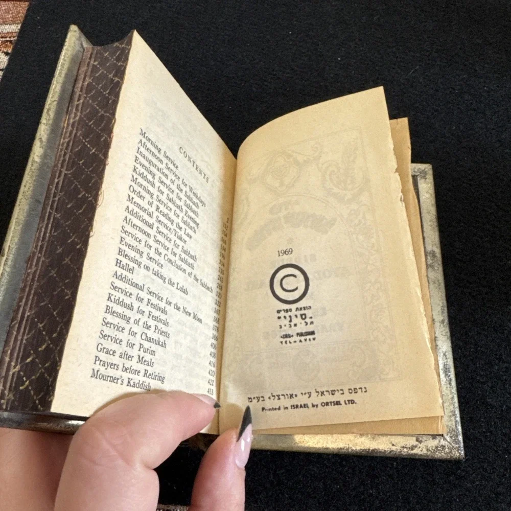 1969 Jewish SIDDUR AVODAT ISRAEL Silver & Gold Turquoise Hebrew English 5